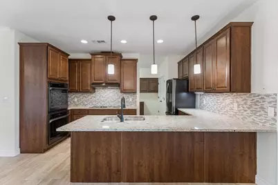 824 Sun Ray, Horseshoe Bay, TX 78657 - Photo 7