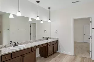 824 Sunray, Horseshoe Bay, TX 78657 - Photo 13