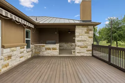824 Sun Ray, Horseshoe Bay, TX 78657 - Photo 23