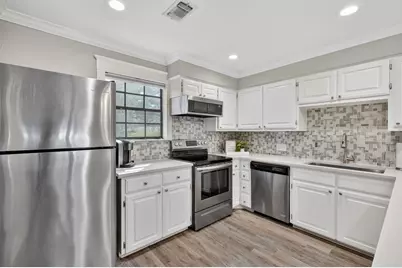 405 Short Circuit #5, Horseshoe Bay, TX 78657 - Photo 11