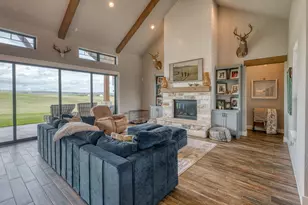 112 Legendary Ests Dr, Kingsland, TX 78639 - Photo 3