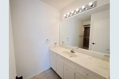 412 Short Circuit #3, Horseshoe Bay, TX 78657 - Photo 5