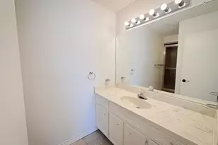 412 Short Circuit, Horseshoe Bay, TX 78657 - Photo 5