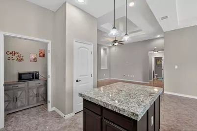 212 Knights Row, Cottonwood Shores, TX 78657 - Photo 11