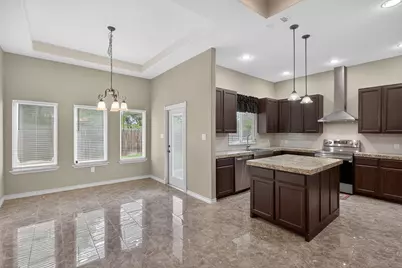 212 Knights Row, Cottonwood Shores, TX 78657 - Photo 7