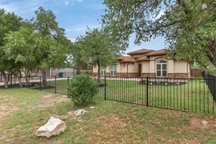 212 Knights Row, Cottonwood Shores, TX 78657 - Photo 3