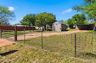 324 Poncho St, Kingsland, TX 78639 - Photo 3