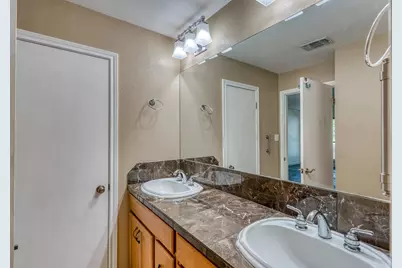 104 Bluebird Lane, Highland Haven, TX 78654 - Photo 37