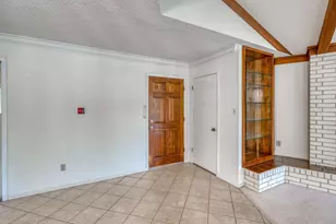 104 Bluebird Ln, Highland Haven, TX 78654 - Photo 19