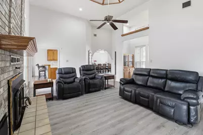 907 Sherman Dr., Marble Falls, TX 78654 - Photo 7