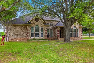 907 Sherman Dr, Marble Falls, TX 78654 - Photo 3
