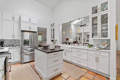 106 Southern Spur, Horseshoe Bay, TX 78657 - Photo 9