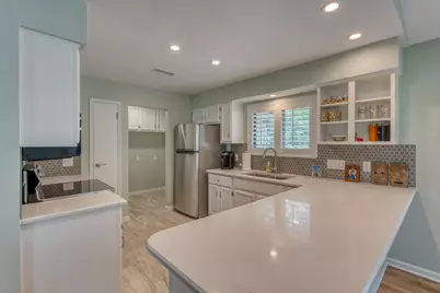 506 Lost Spur, Horseshoe Bay, TX 78657 - Photo 9