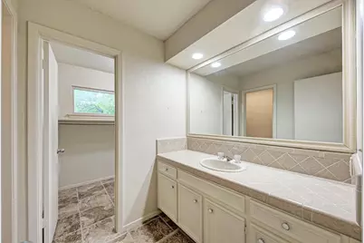 320 Lucy Ln, Horseshoe Bay, TX 78657 - Photo 21