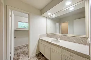 320 Lucy Ln, Horseshoe Bay, TX 78657 - Photo 21