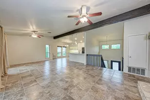 320 Lucy Ln, Horseshoe Bay, TX 78657 - Photo 5