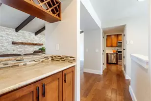 402 Hi Stirrup E4, Horseshoe Bay, TX 78657 - Photo 9