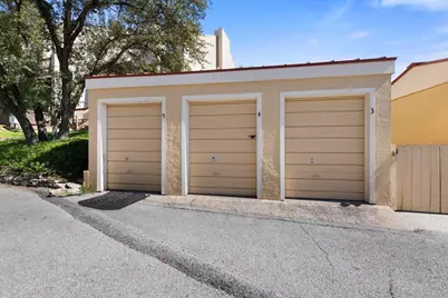 402 Hi Stirrup E4, Horseshoe Bay, TX 78657 - Photo 21