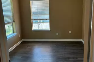 301 N Rhomberg, Burnet, TX 78611 - Photo 17