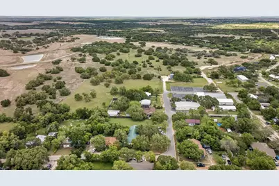 410 W West, Bertram, TX 78605 - Photo 37