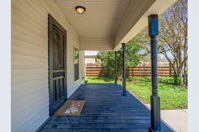 103 N Avenue Q, Johnson City, TX 78636 - Photo 3