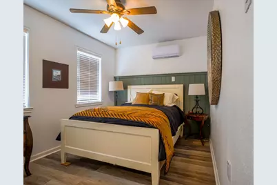 103 N Avenue Q, Johnson City, TX 78636 - Photo 21