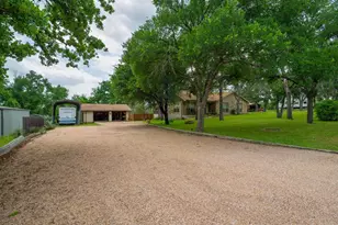 332 Panorama, Buchanan Dam, TX 78609 - Photo 5