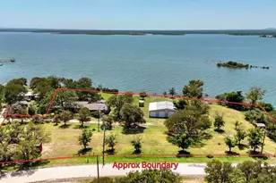 110 W Lakecrest Dr, Bluffton, TX 78607 - Photo 35