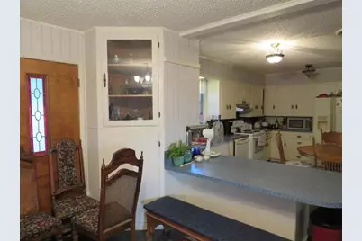 110 W Lakecrest Drive, Bluffton, TX 78607 - Photo 13