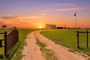 10751 Co Rd 210, Bertram, TX 78605 - Photo 3
