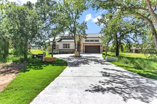 305 Fire Dance, Horseshoe Bay, TX 78657 - Photo 3