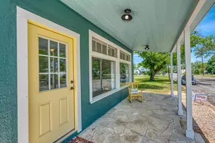 1005 Bayley, Llano, TX 78643 - Photo 19