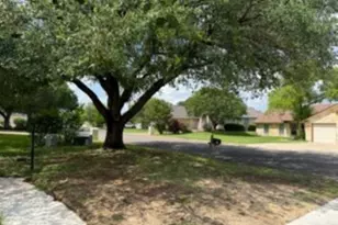 435 St Andrews, Meadowlakes, TX 78654 - Photo 5