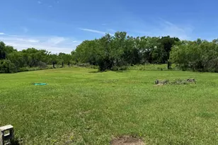 635 Village Loop, Tow, TX 78672 - Photo 21
