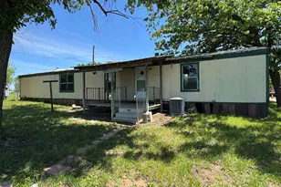 635 Village Loop, Tow, TX 78672 - Photo 23