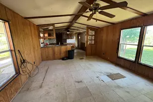 635 Village Loop, Tow, TX 78672 - Photo 5
