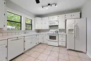 555 Hopewell Rd, Bertram, TX 78611 - Photo 23