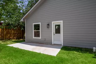 147 W Pine, Granite Shoals, TX 78654 - Photo 33