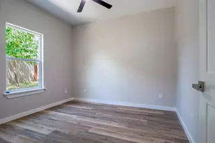 147 W Pine, Granite Shoals, TX 78654 - Photo 21