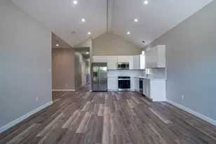147 W Pine, Granite Shoals, TX 78654 - Photo 7