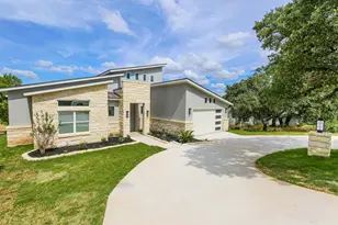 1314 Clayton Nolen, Horseshoe Bay, TX 78657 - Photo 3