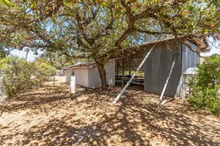 124 E Castlebriar Dr, Granite Shoals, TX 78654 - Photo 23