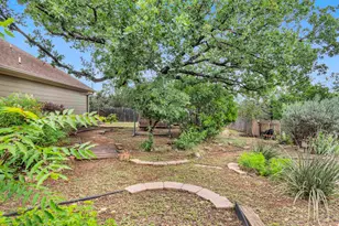 124 W Greenbriar, Granite Shoals, TX 78654 - Photo 25