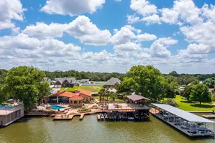 136 Hidden Oaks Dr, Kingsland, TX 78639 - Photo 1