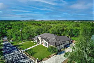 507 Boulder Creek Dr, Marble Falls, TX 78654 - Photo 3
