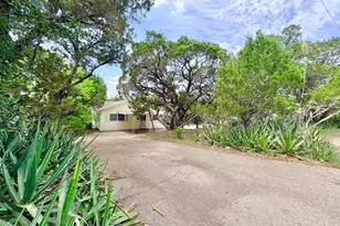 1115 Edgewater Dr, Spicewood, TX 78669 - Photo 5