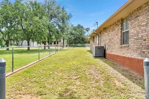244 Driftwood Dr, Granite Shoals, TX 78654 - Photo 3