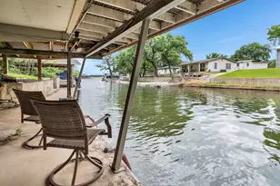1122 Hill Cir E Dr, Marble Falls, TX 78654 - Photo 1