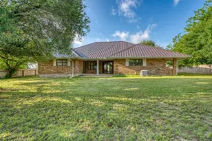 405 E Granite St, Llano, TX 78643 - Photo 35
