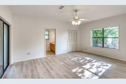 405 E Granite Street, Llano, TX 78643 - Photo 25
